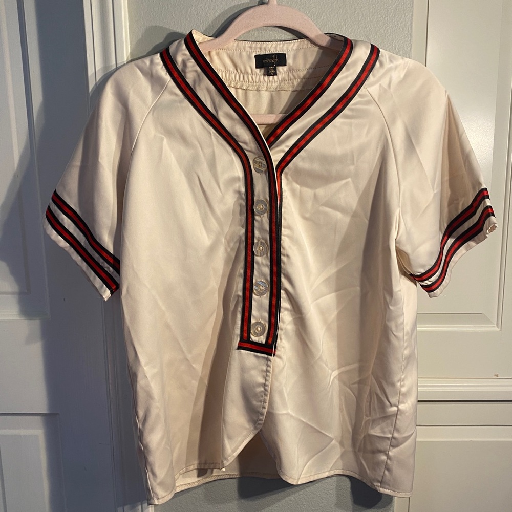 Cute baseball jersey shirt small